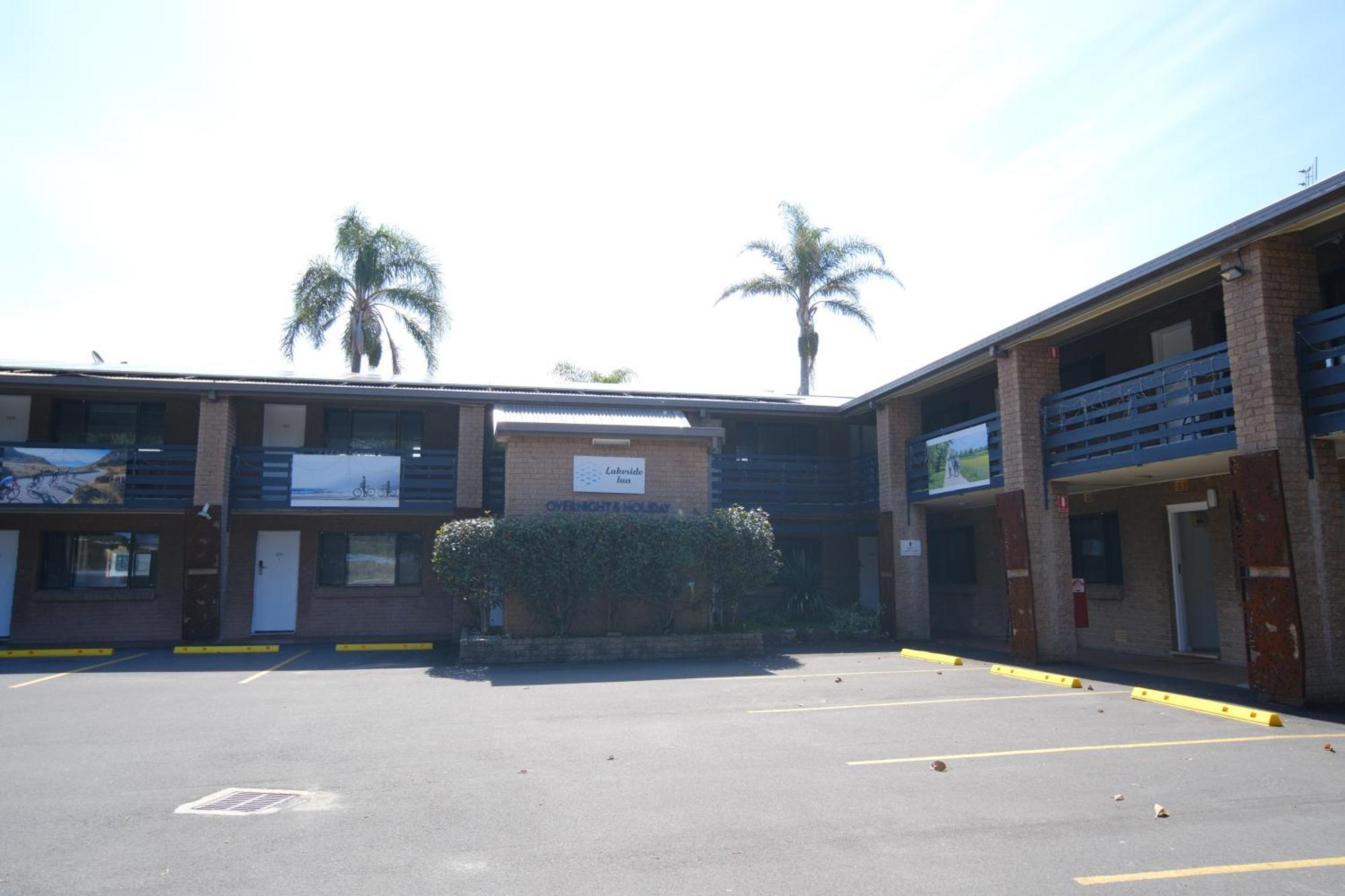 Lakeside Inn Wollongong Primbee Экстерьер фото
