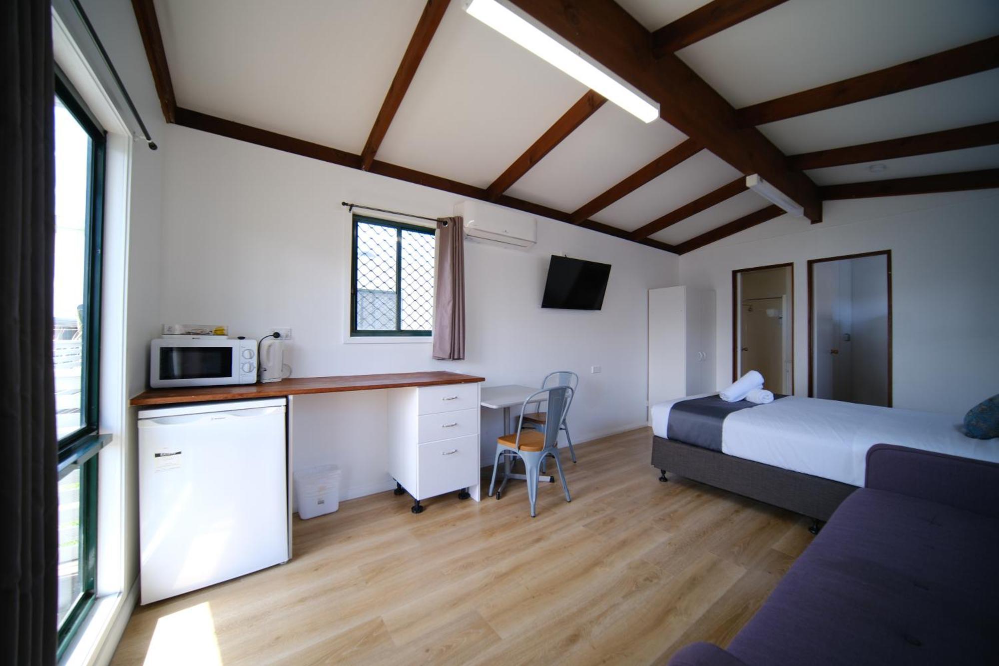 Lakeside Inn Wollongong Primbee Экстерьер фото