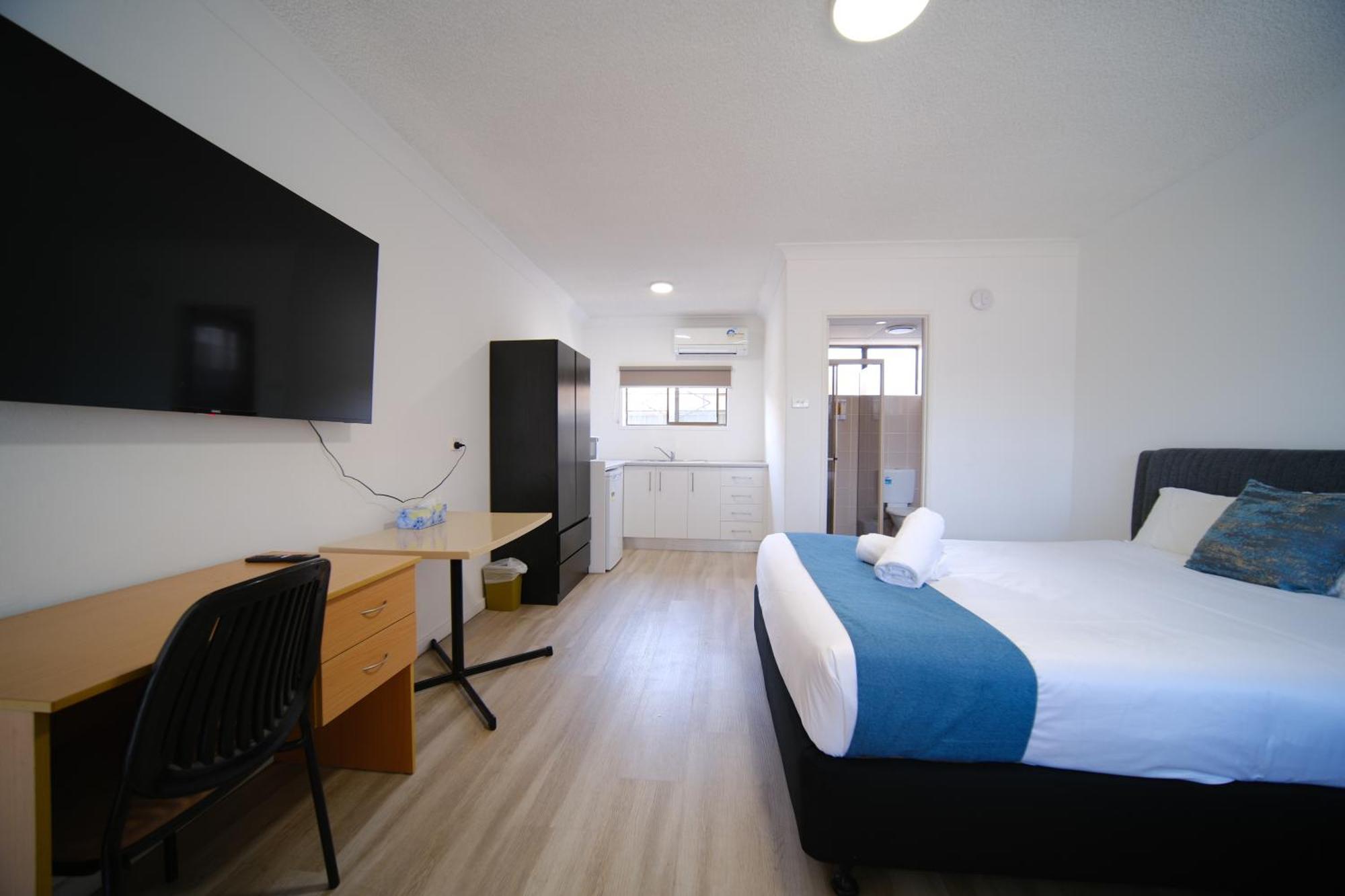 Lakeside Inn Wollongong Primbee Экстерьер фото