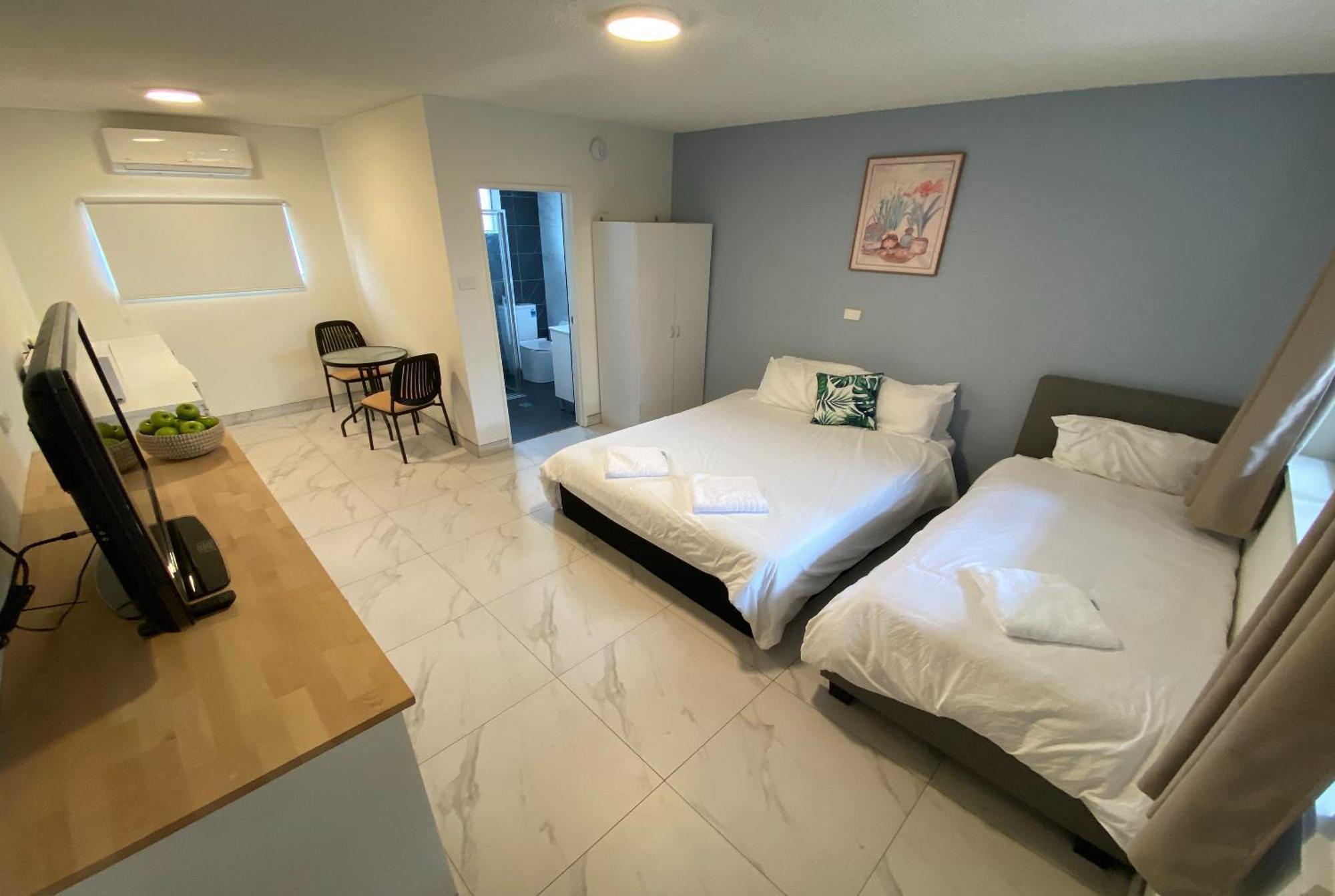 Lakeside Inn Wollongong Primbee Экстерьер фото