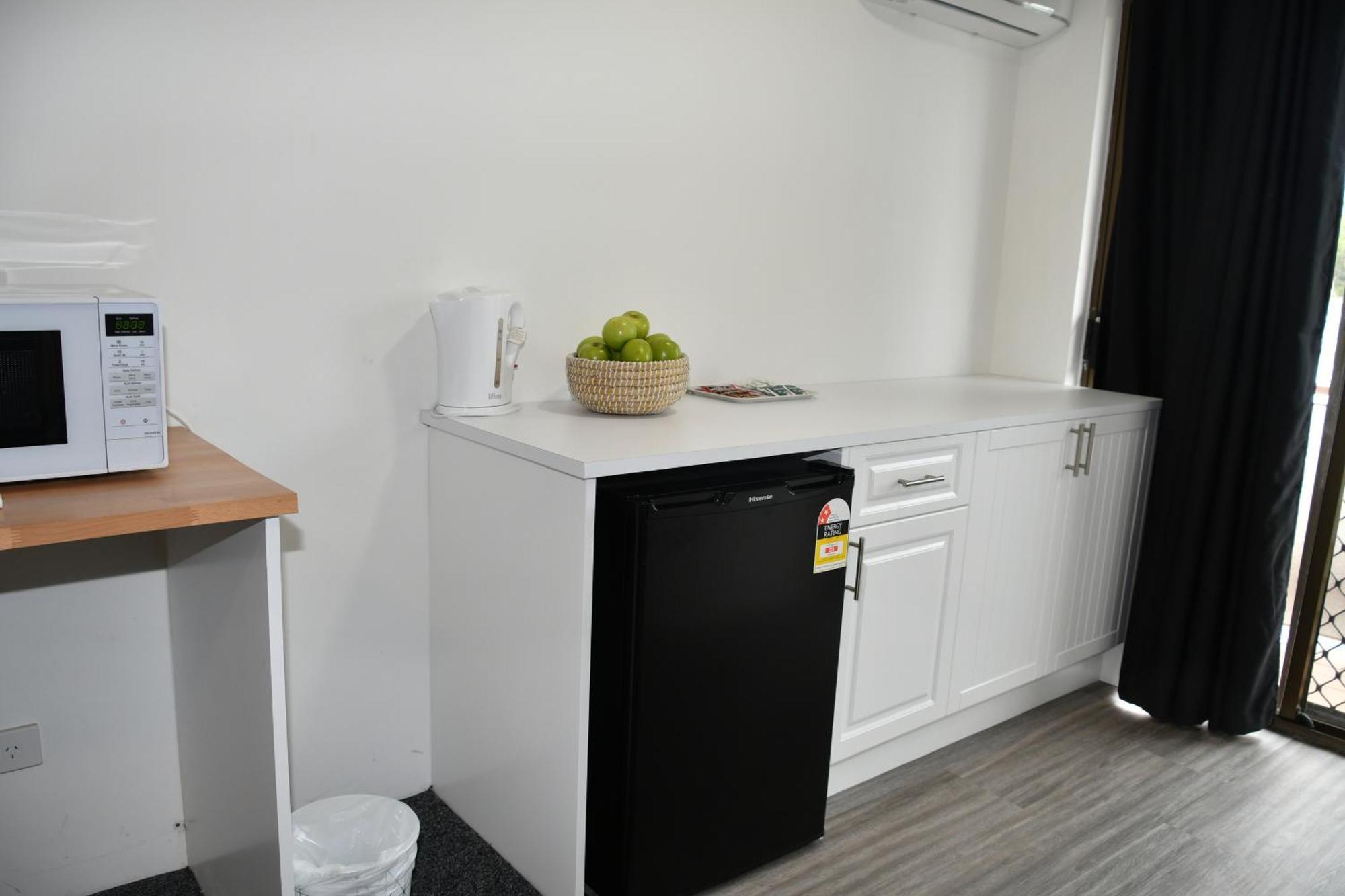 Lakeside Inn Wollongong Primbee Экстерьер фото